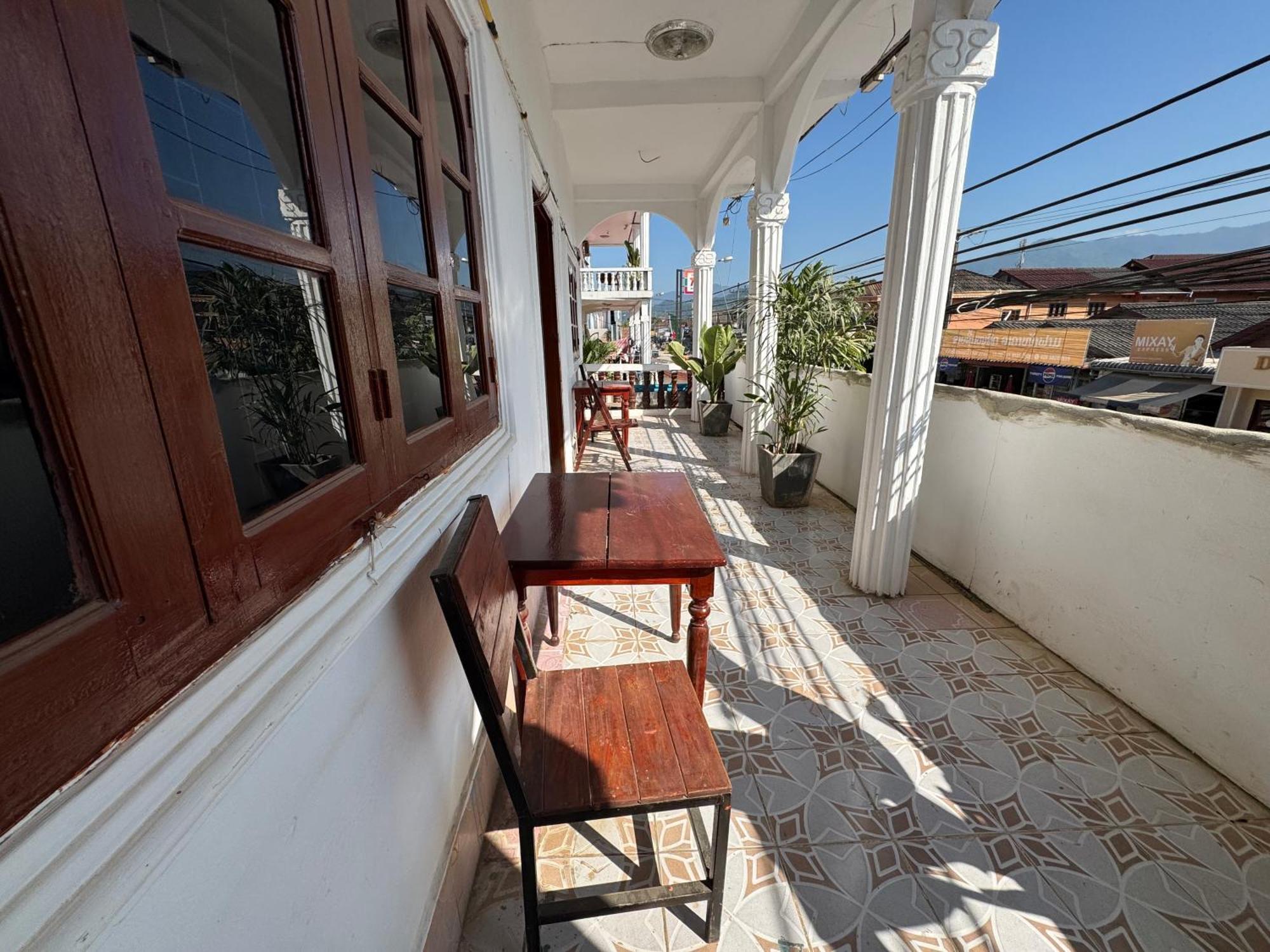 Vang Vieng Green Hotel 외부 사진